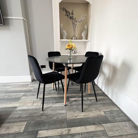 Premium 2Br Flat In The City Centre Glasgow Esterno foto